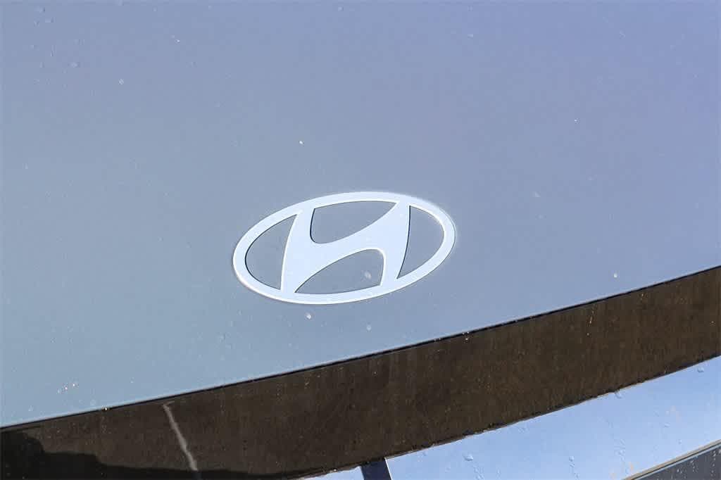 Thumbnail: 2026 Hyundai Ioniq 5 - 13