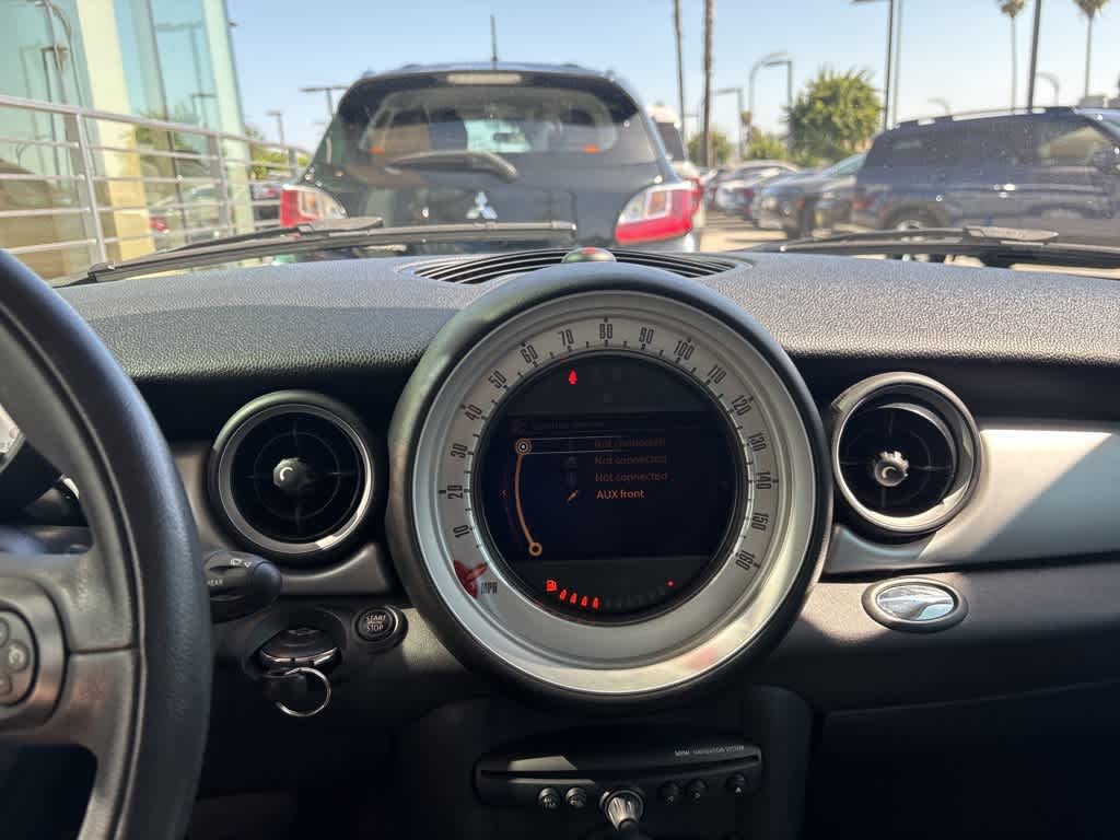 Thumbnail: 2013 MINI Cooper Hardtop - 15