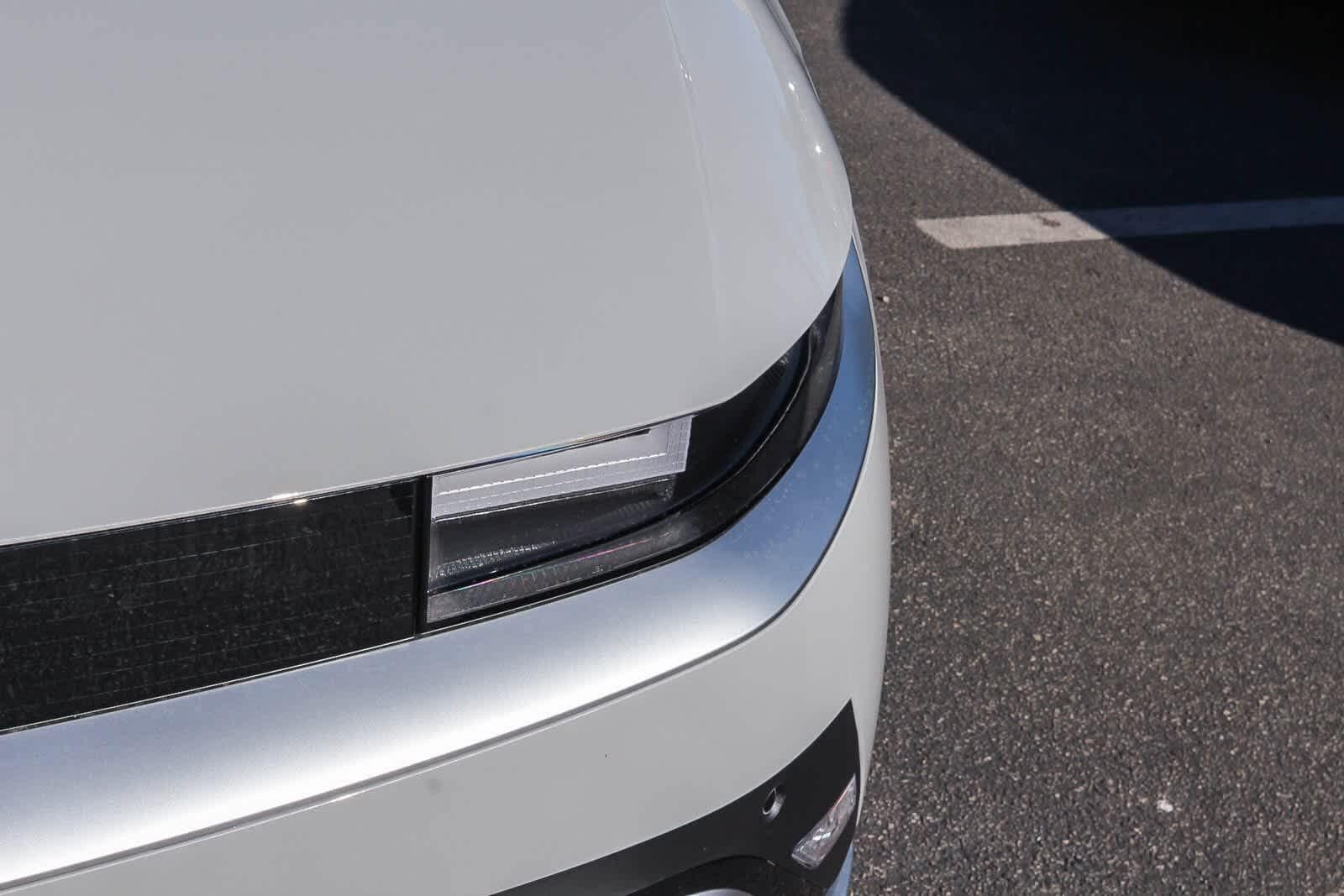 Thumbnail: 2026 Hyundai Ioniq 5 - 12