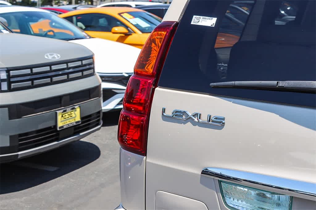 Thumbnail: 2003 Lexus GX - 7