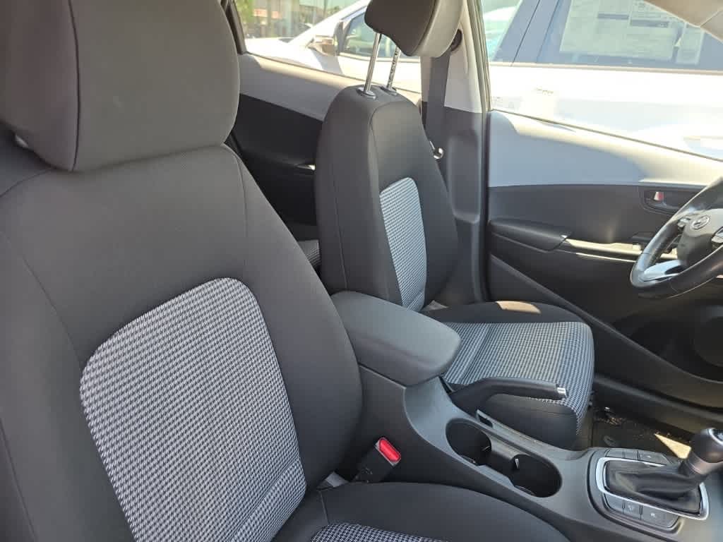 Thumbnail: 2021 Hyundai Kona - 6