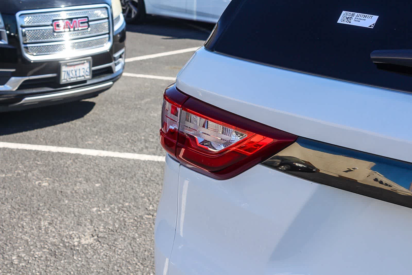 Thumbnail: 2018 Chevrolet Traverse - 8