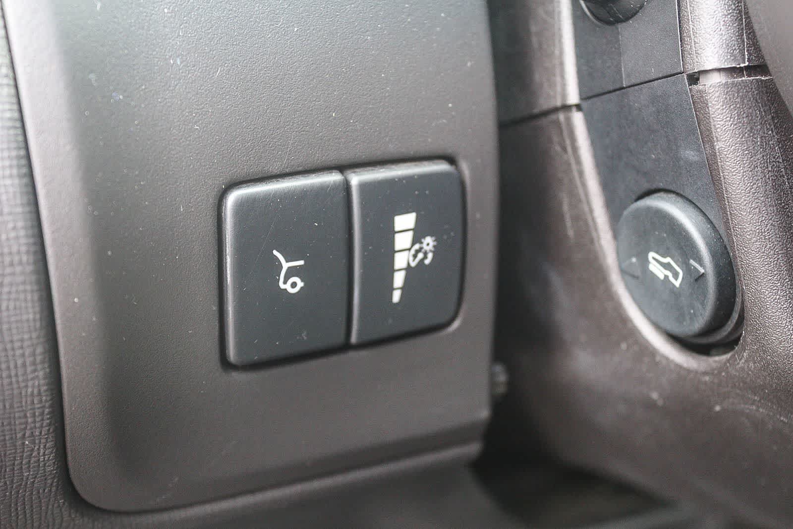 Thumbnail: 2015 Ford Flex - 31