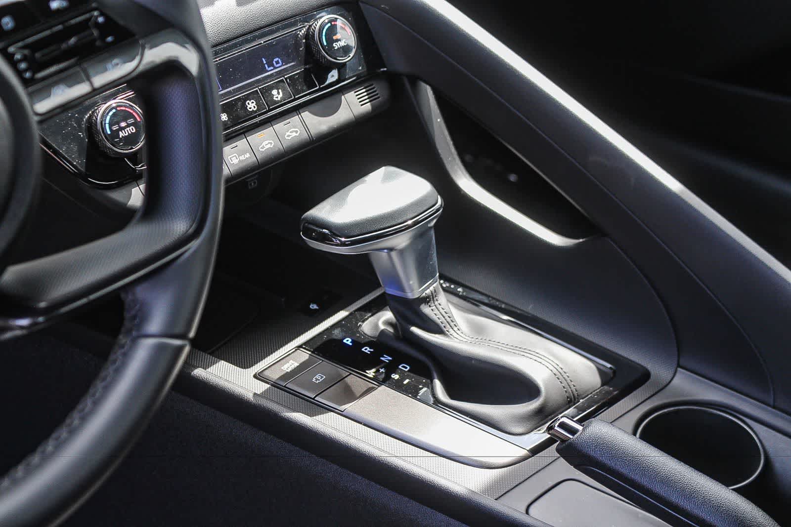 Thumbnail: 2025 Hyundai Elantra - 24