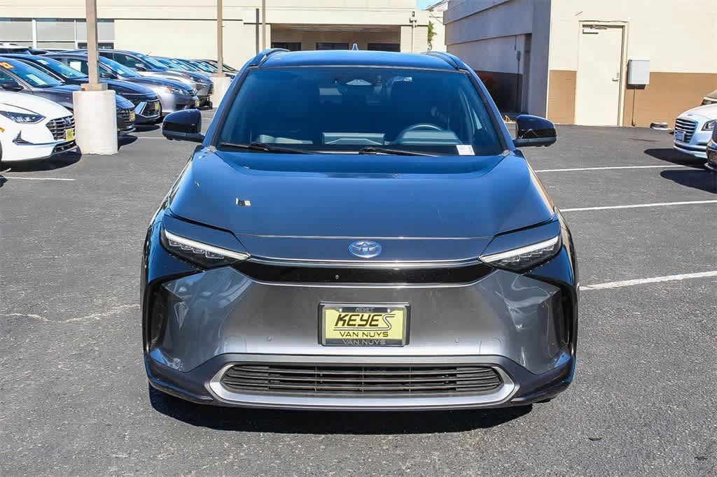 2023 Toyota bZ4X Limited photo 2