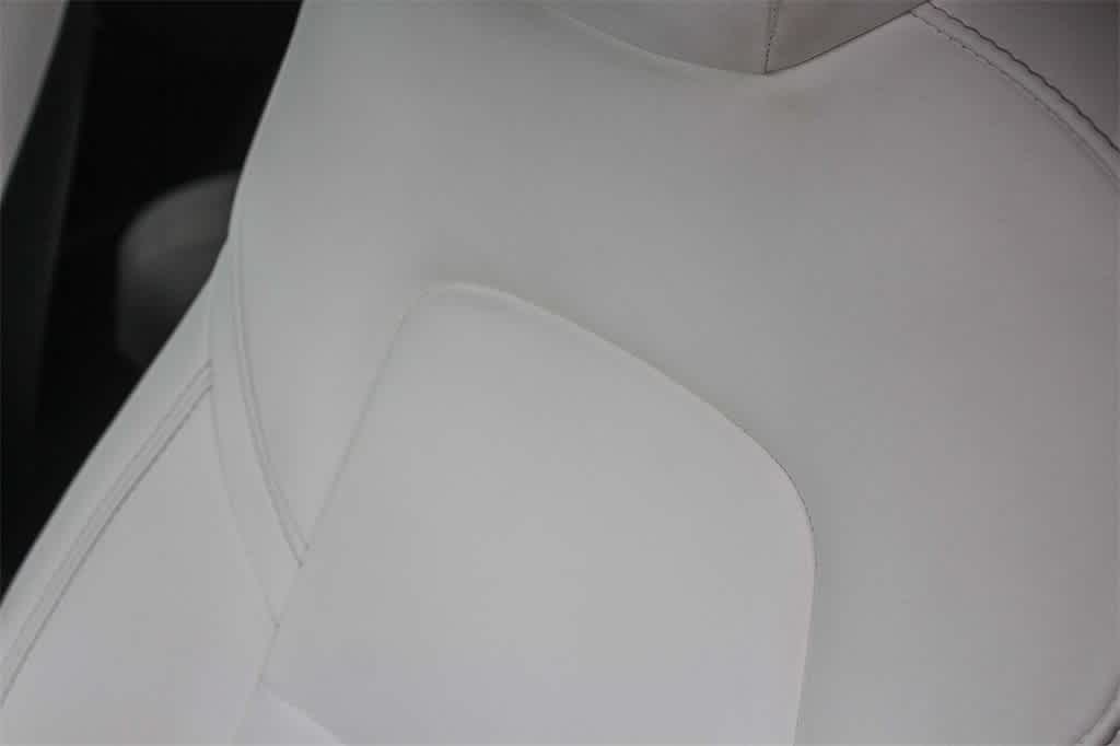 Thumbnail: 2021 Tesla Model Y - 24