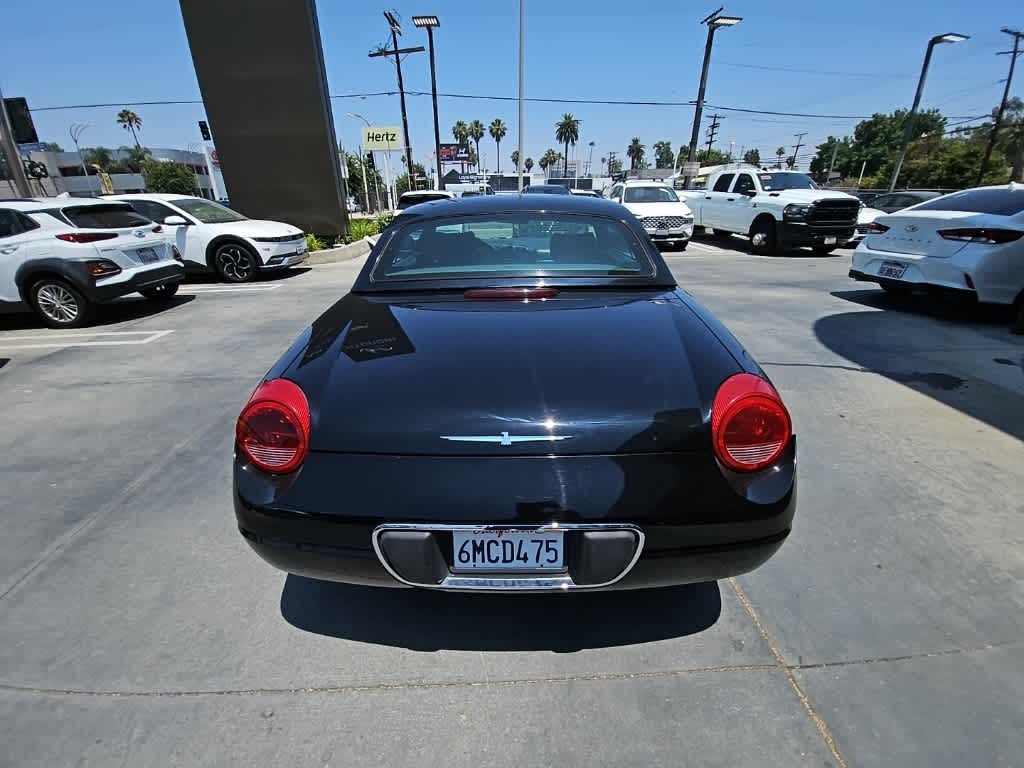 Thumbnail: 2005 Ford Thunderbird - 6