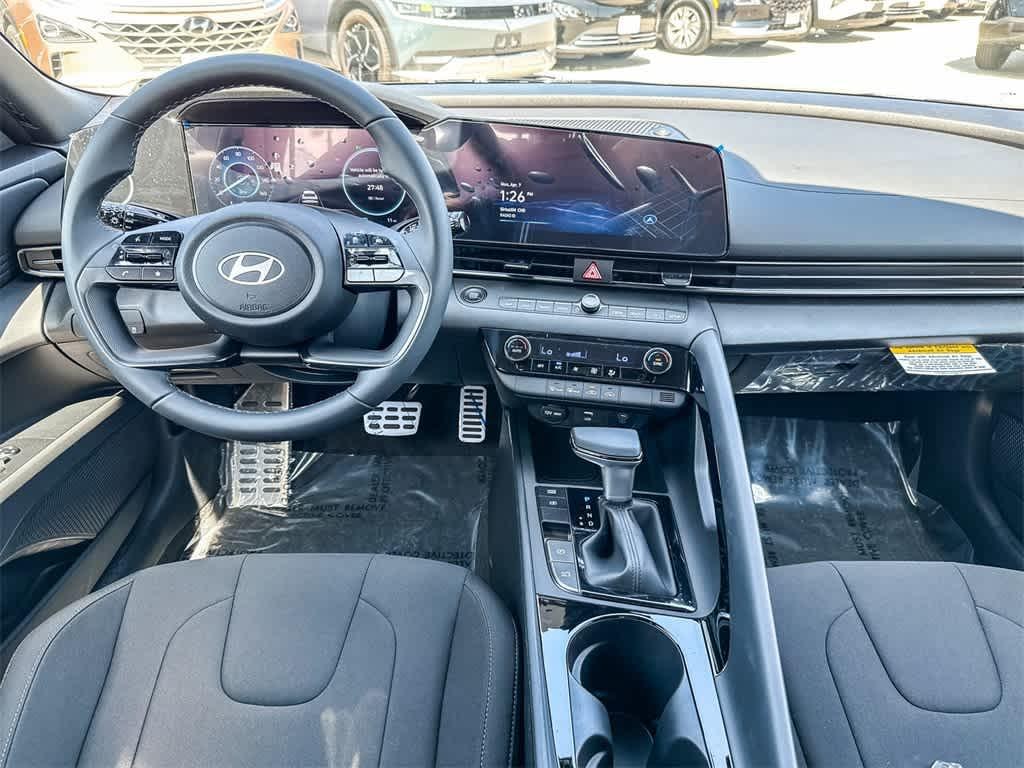 Thumbnail: 2025 Hyundai Elantra - 13