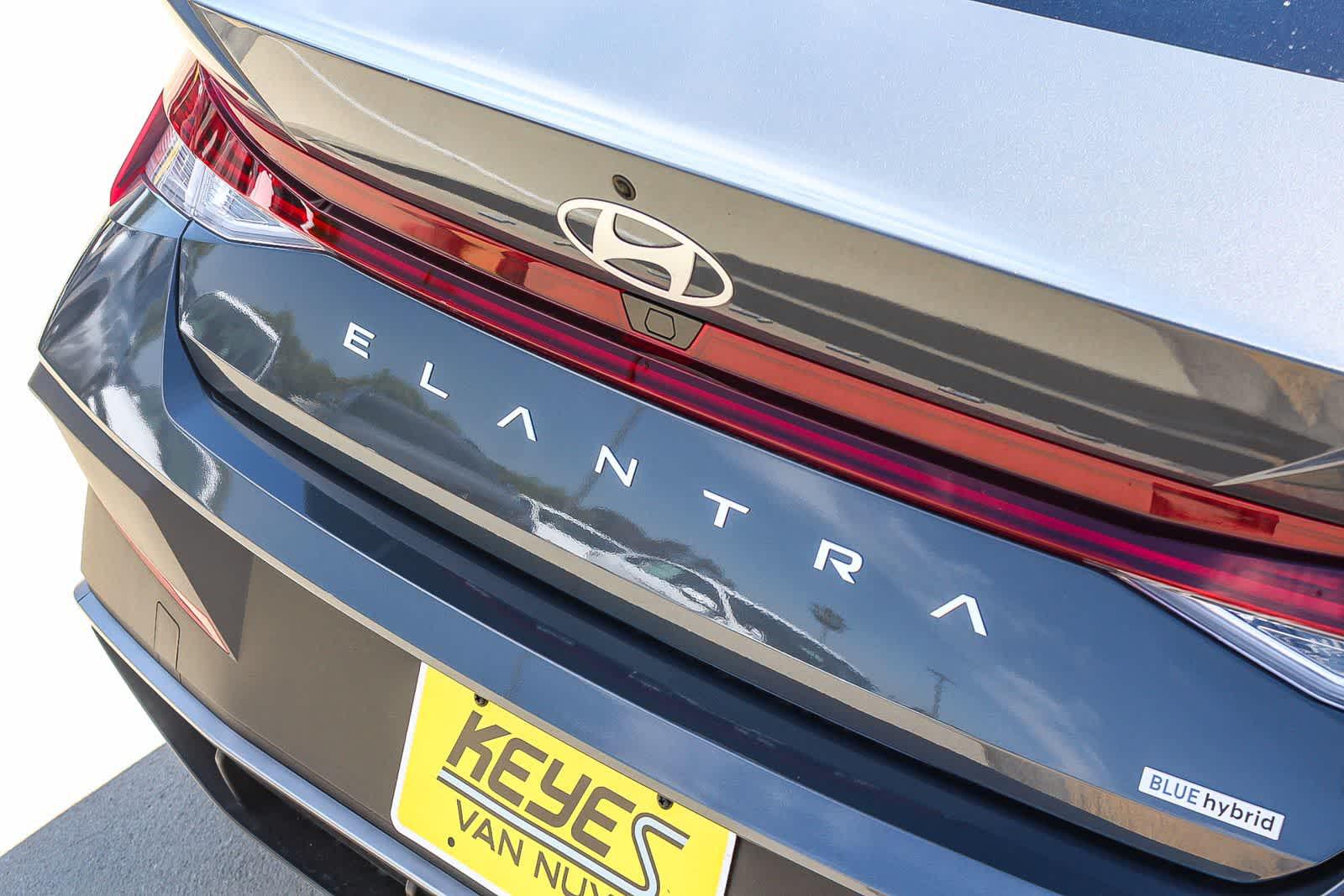 Thumbnail: 2026 Hyundai Elantra - 9