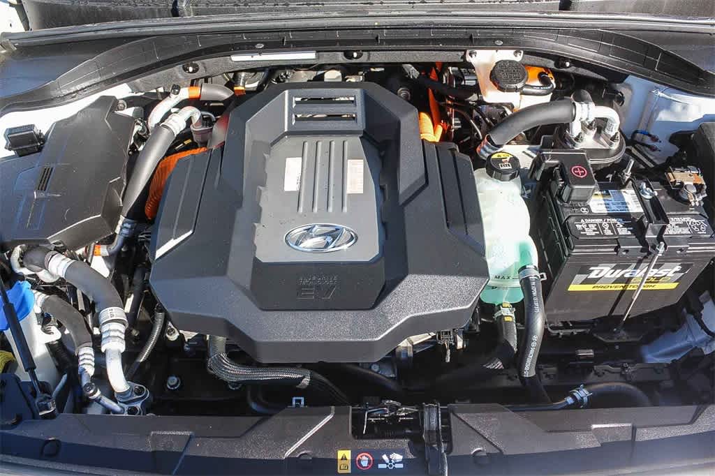 Thumbnail: 2019 Hyundai Ioniq - 26