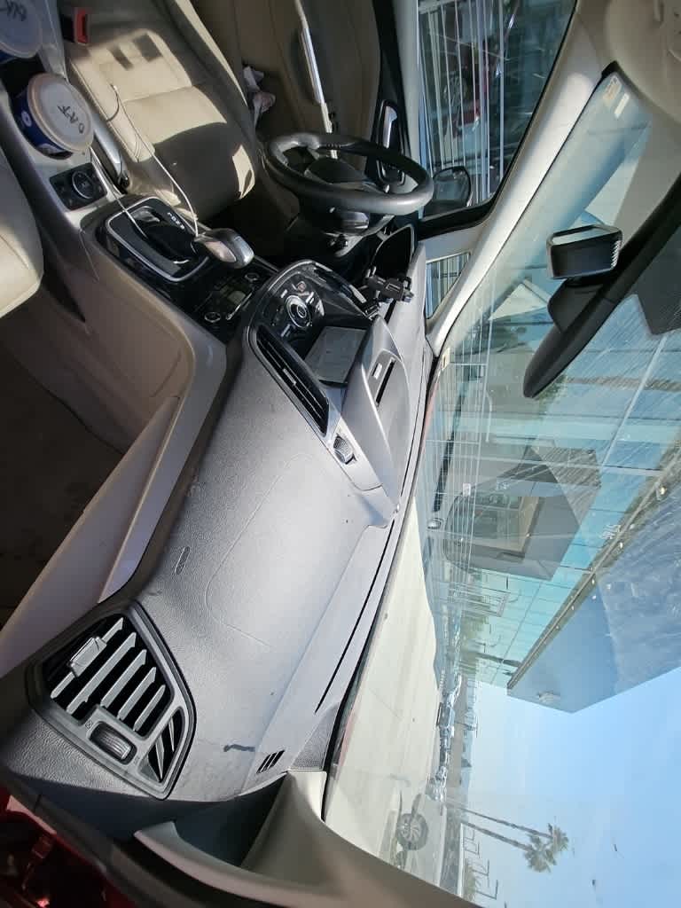 Thumbnail: 2016 Ford C-Max - 17