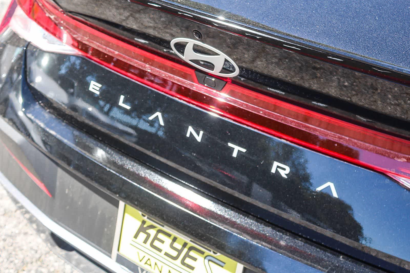 Thumbnail: 2026 Hyundai Elantra - 9
