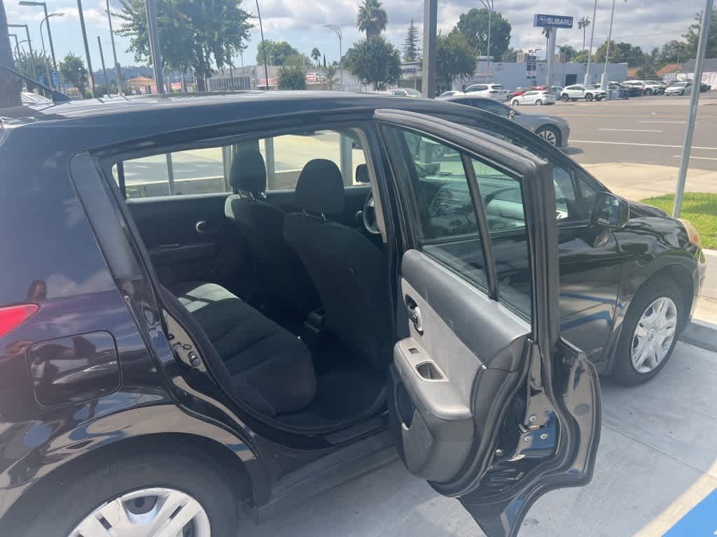Thumbnail: 2012 Nissan Versa - 12