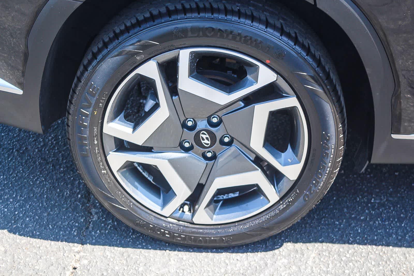 Thumbnail: 2024 Hyundai Palisade - 11