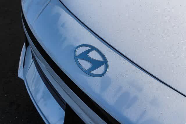 Thumbnail: 2025 Hyundai Ioniq 6 - 11