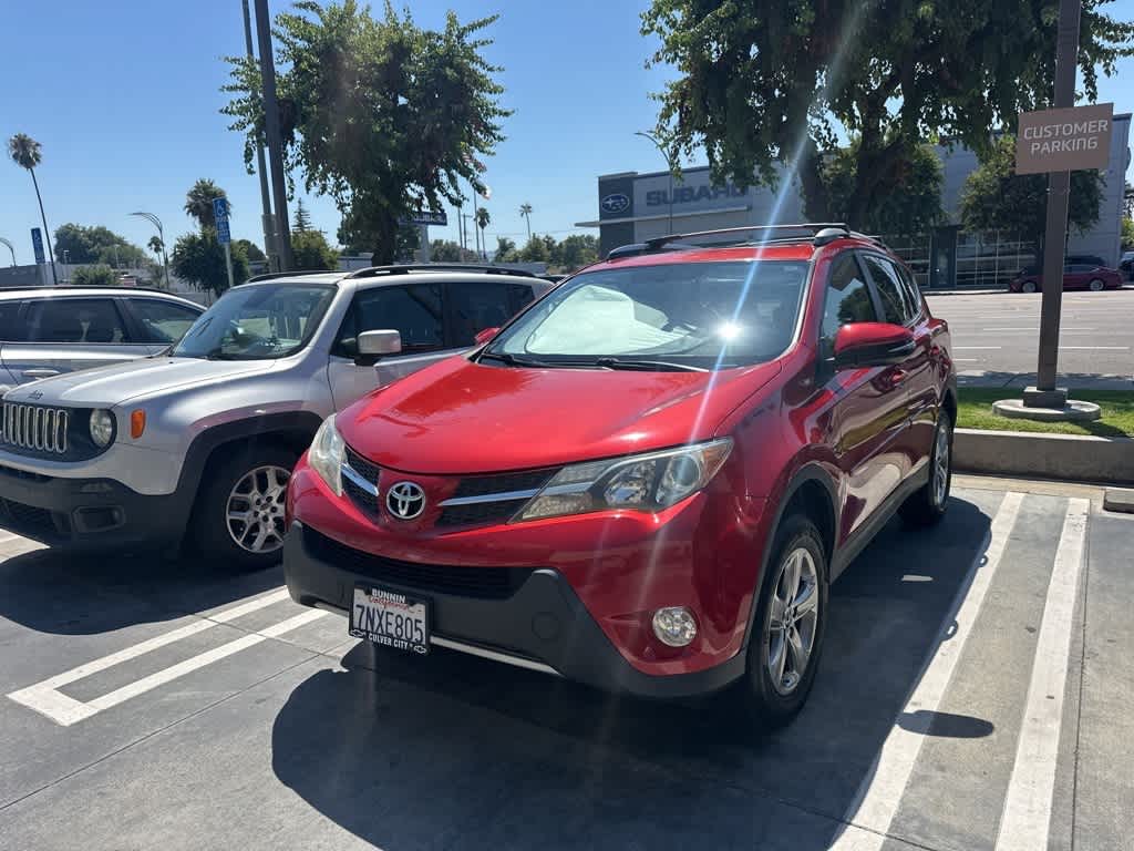 Thumbnail: 2015 Toyota RAV4 - 1