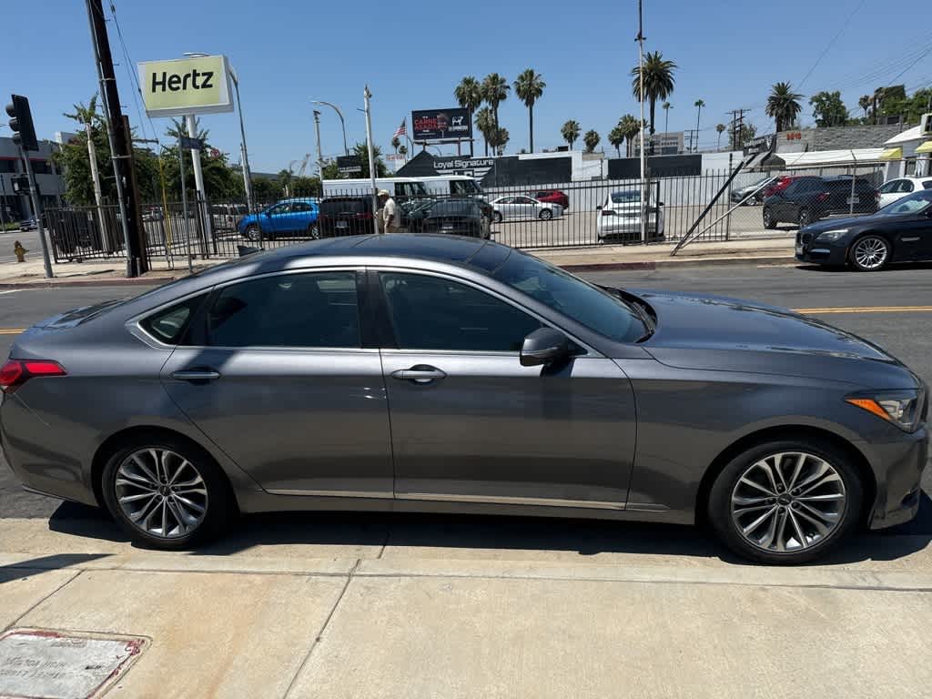 Thumbnail: 2017 Genesis G80 - 21