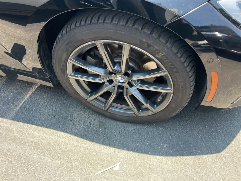 Thumbnail: 2019 BMW 3 Series - 23