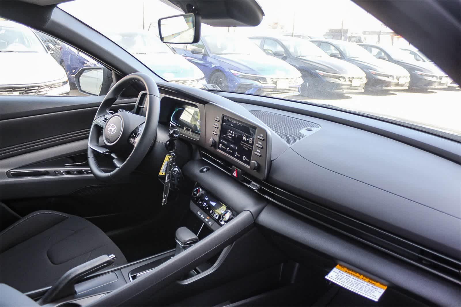 Thumbnail: 2026 Hyundai Elantra - 23