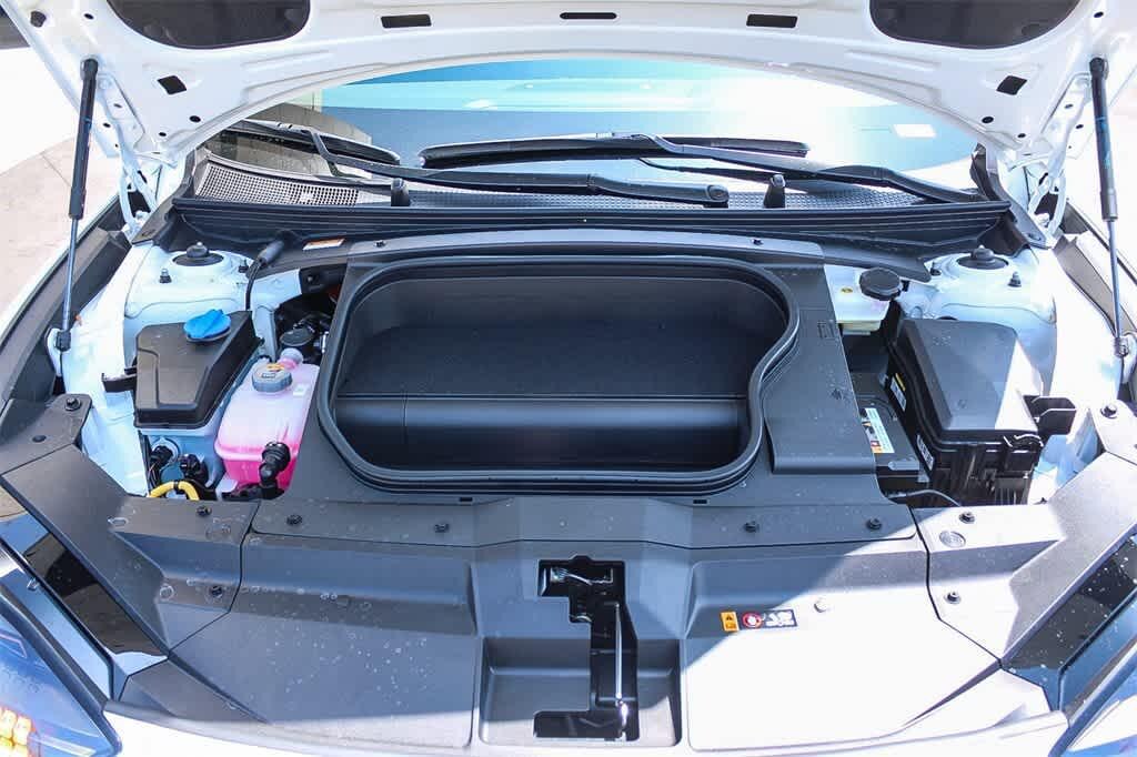 Thumbnail: 2025 Hyundai Ioniq 6 - 13