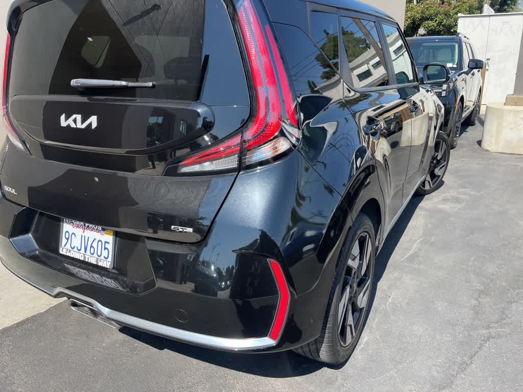 Thumbnail: 2023 Kia Soul - 16