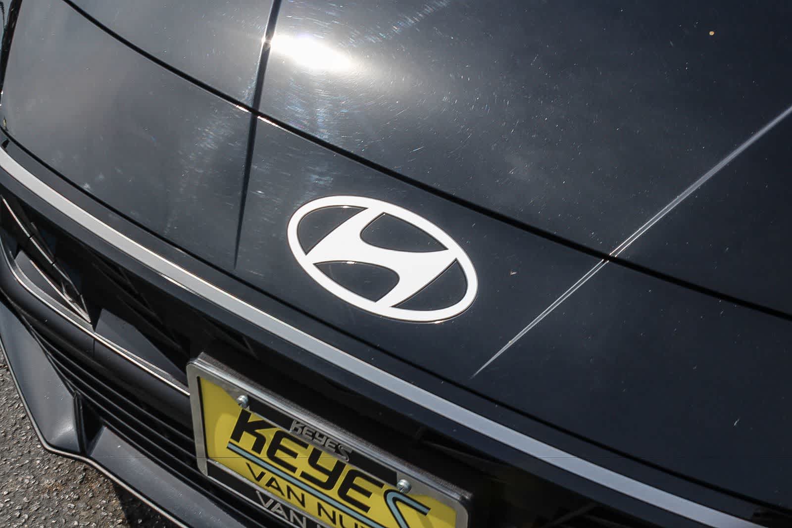 Thumbnail: 2025 Hyundai Elantra - 13