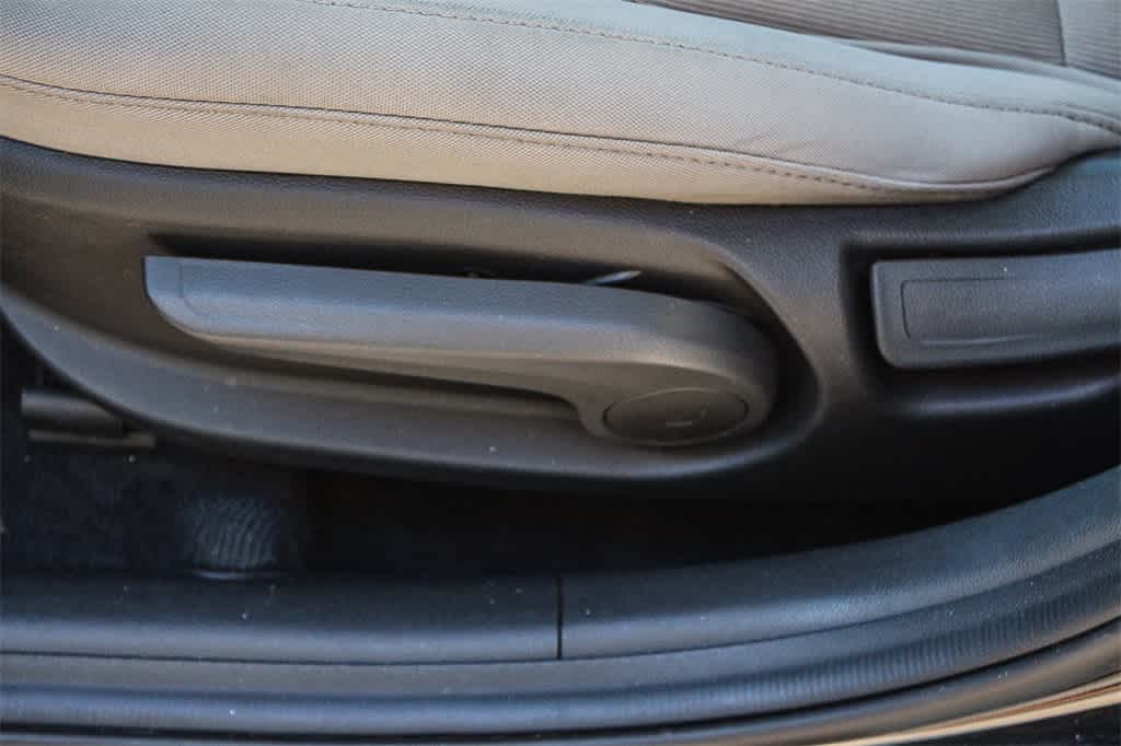Thumbnail: 2018 Hyundai Elantra - 20