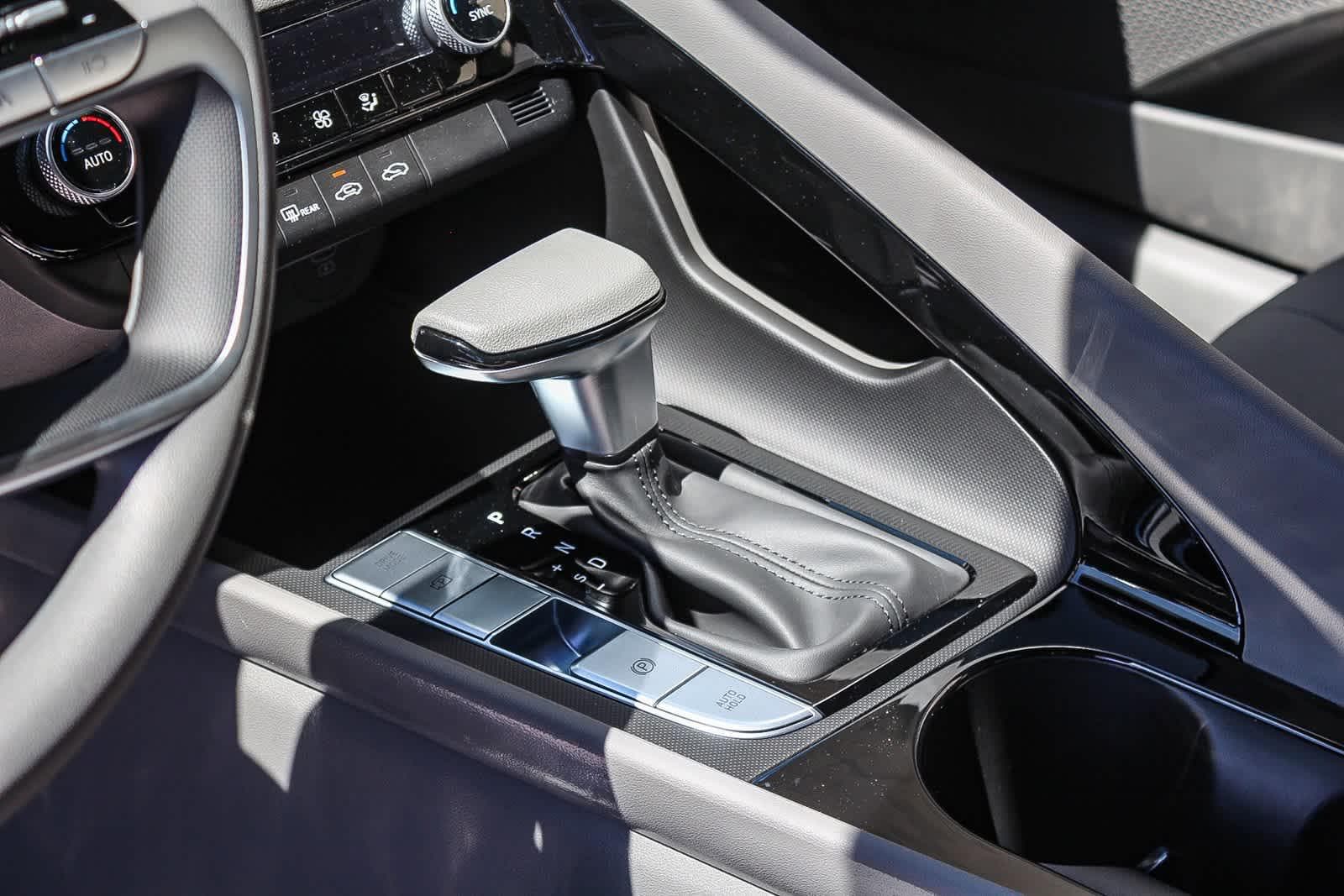 Thumbnail: 2025 Hyundai Elantra - 26