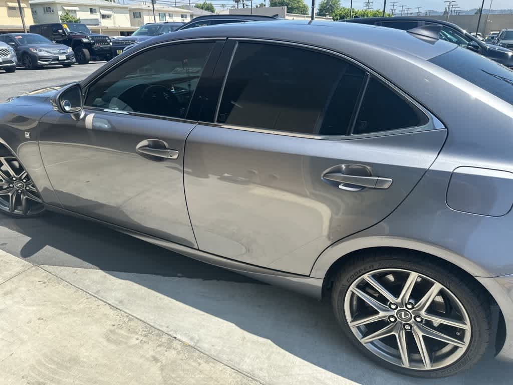 2016 Lexus IS 200t 25