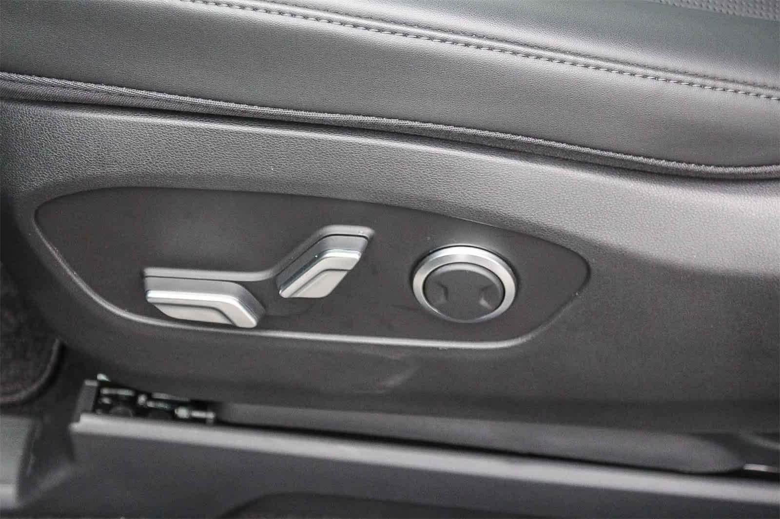 Thumbnail: 2026 Hyundai Ioniq - 28