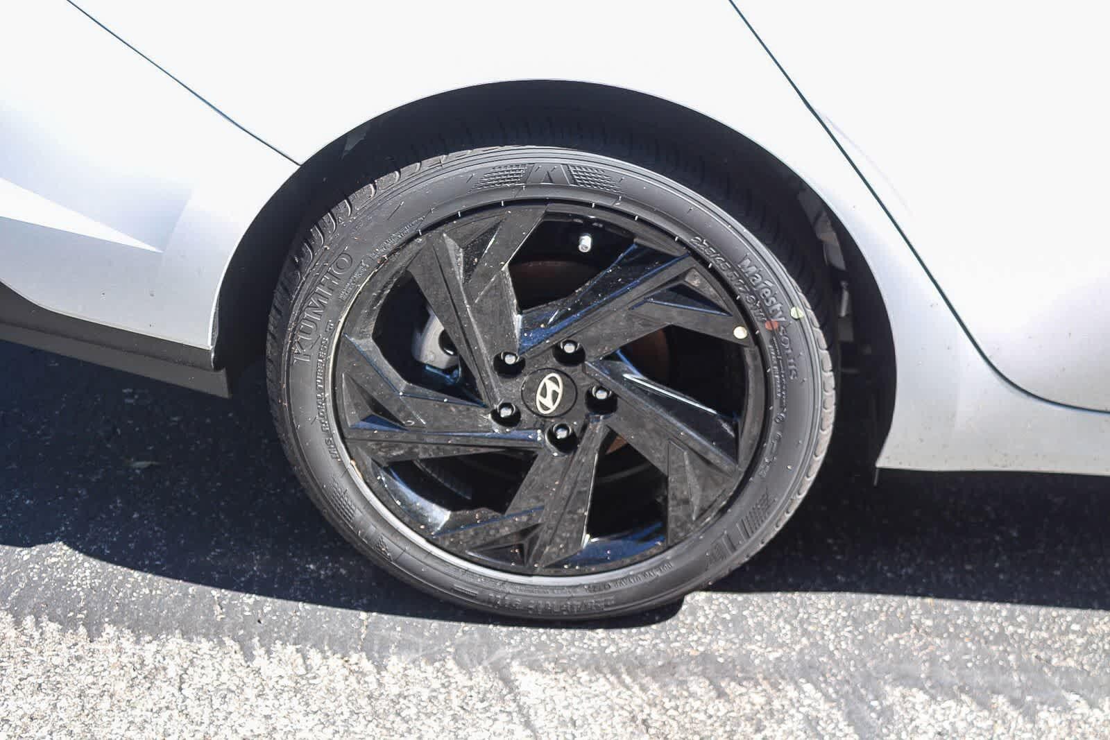 Thumbnail: 2026 Hyundai Elantra - 11