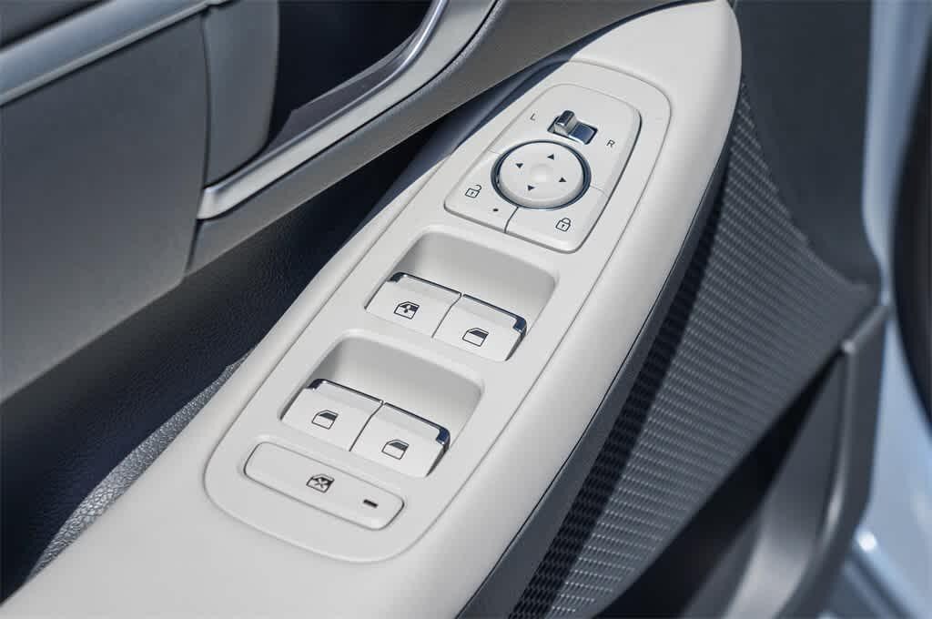 Thumbnail: 2025 Hyundai Sonata - 29