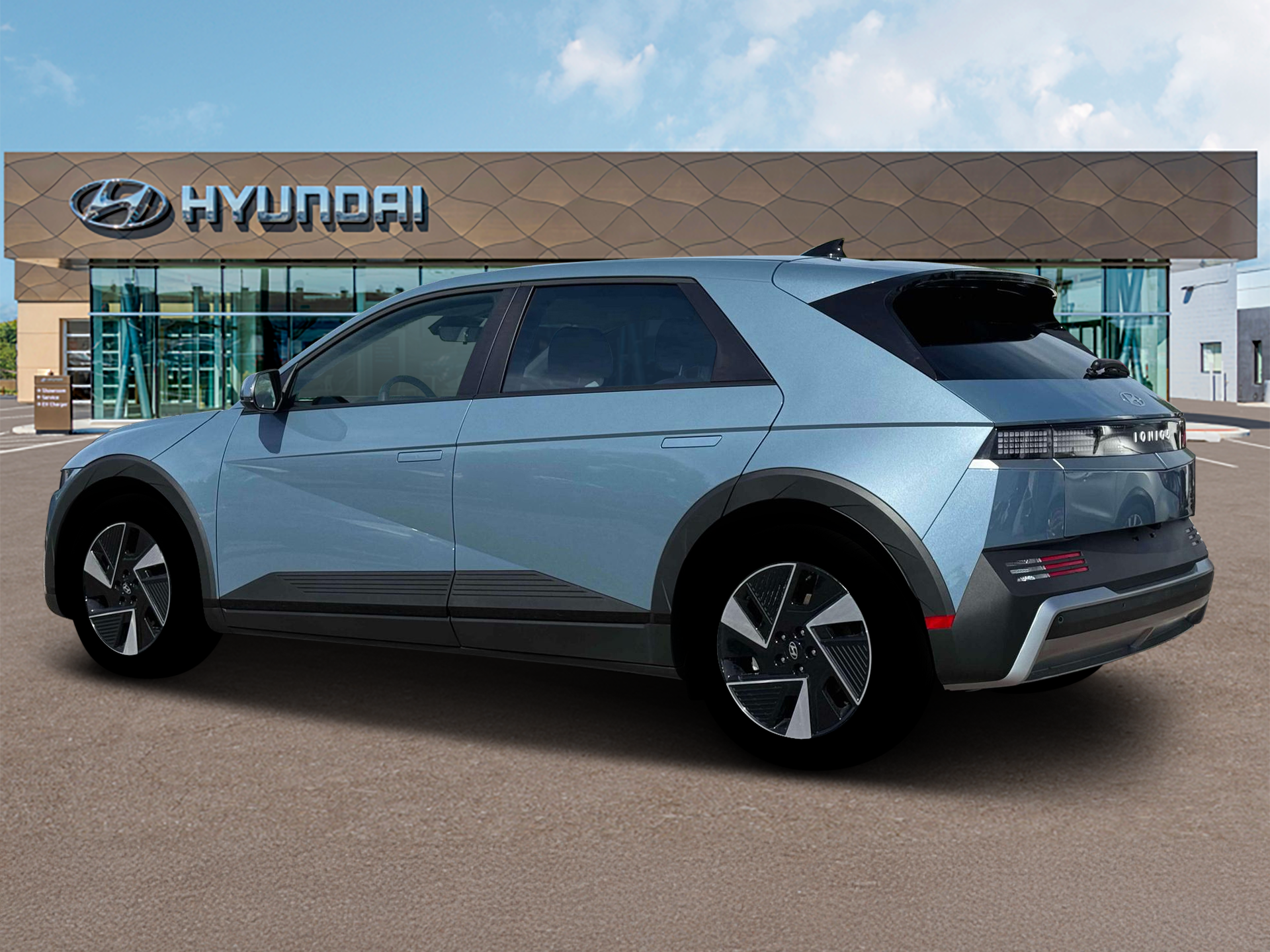 Thumbnail: 2026 Hyundai Ioniq 5 - 4