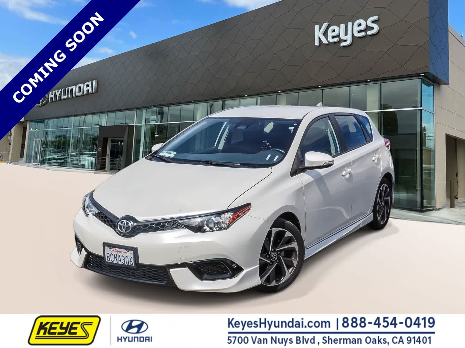 2018 Toyota Corolla iM Base -
                  Van Nuys, CA