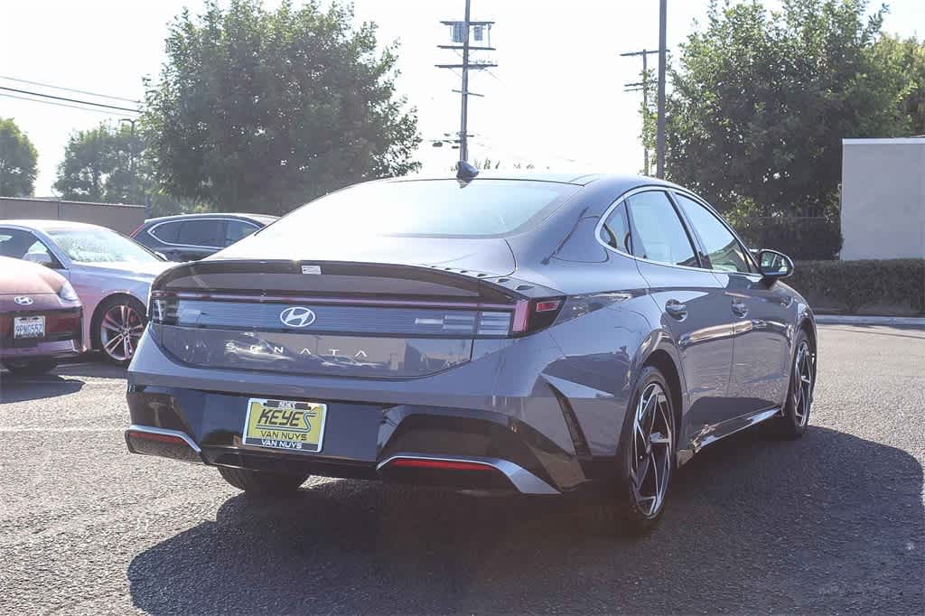 Thumbnail: 2024 Hyundai Sonata - 4