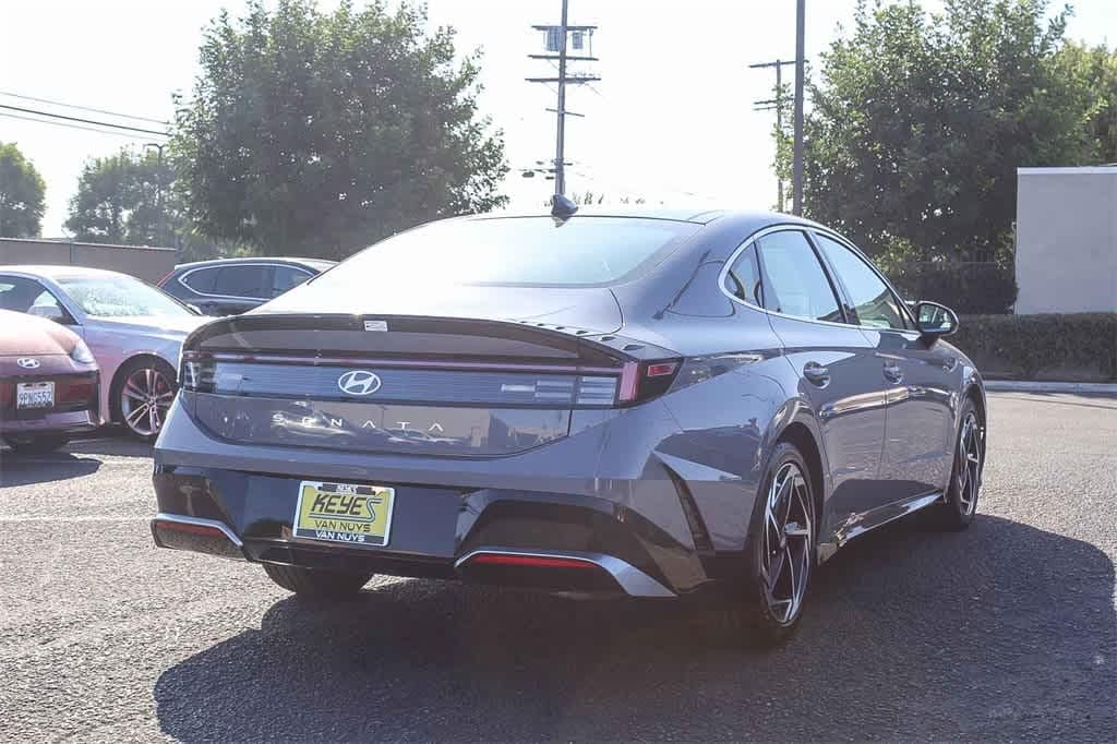 Used 2024 Hyundai Sonata SEL Sedan