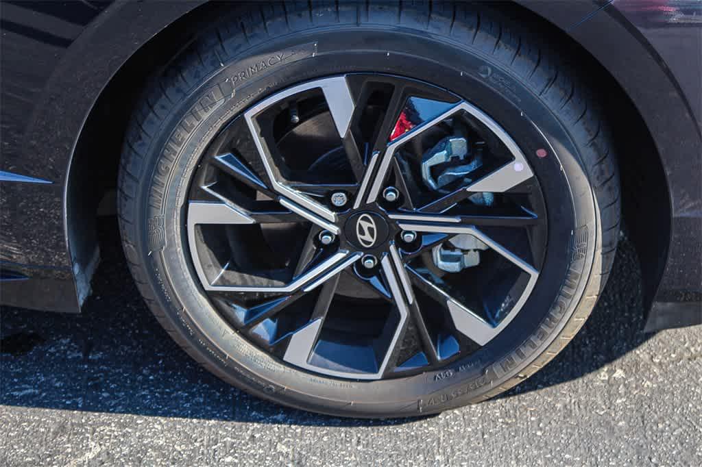 Thumbnail: 2025 Hyundai Sonata - 11