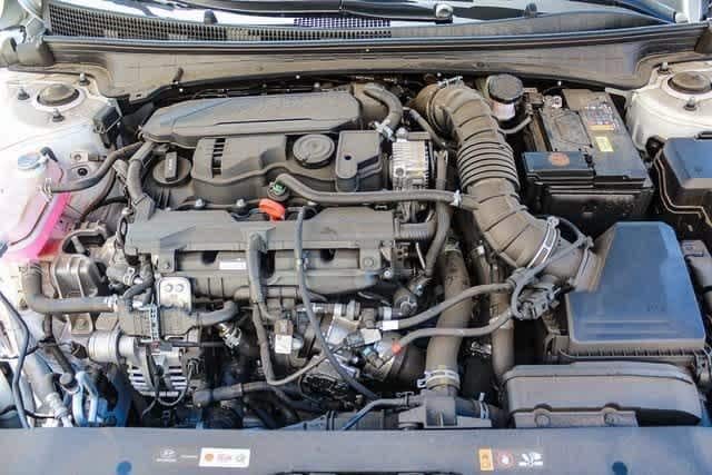 Thumbnail: 2025 Hyundai Elantra - 13