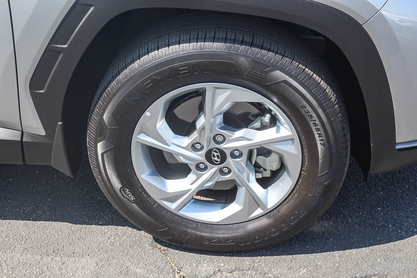 Thumbnail: 2023 Hyundai Tucson - 12