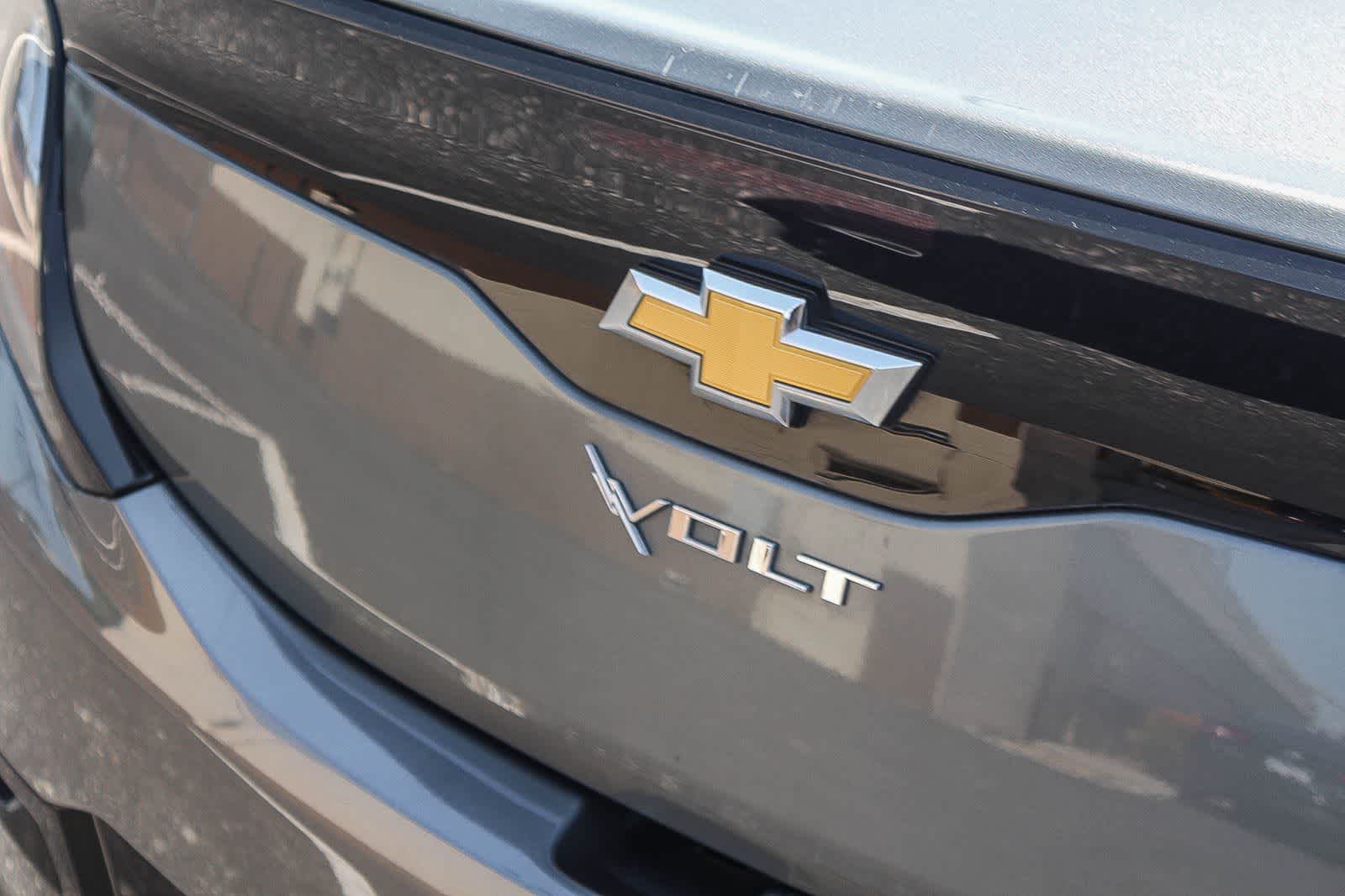 Thumbnail: 2017 Chevrolet Volt - 9