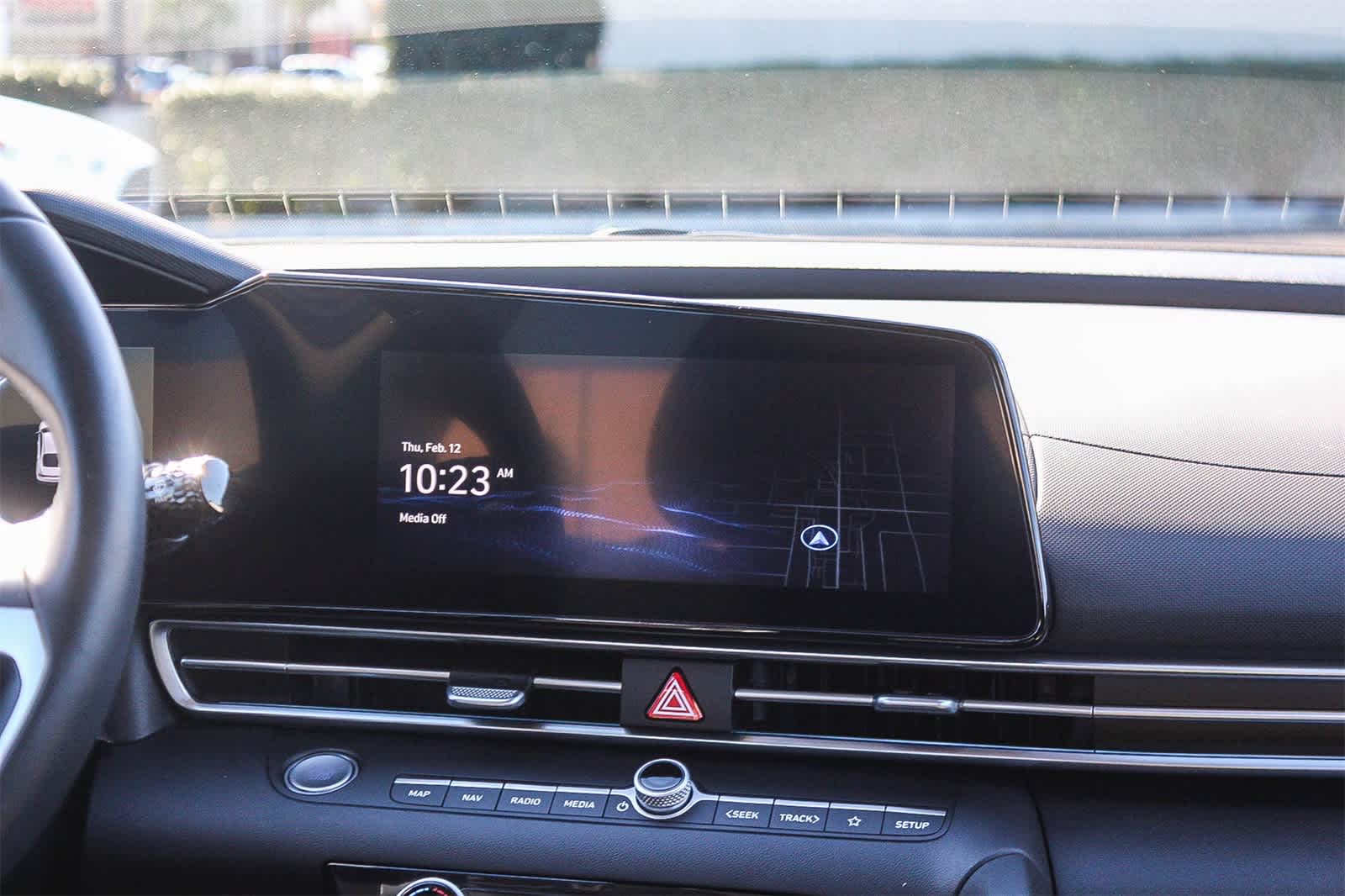 Thumbnail: 2025 Hyundai Elantra - 18