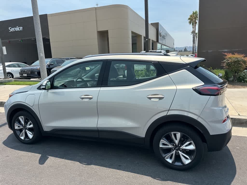 Thumbnail: 2023 Chevrolet Bolt EUV - 9