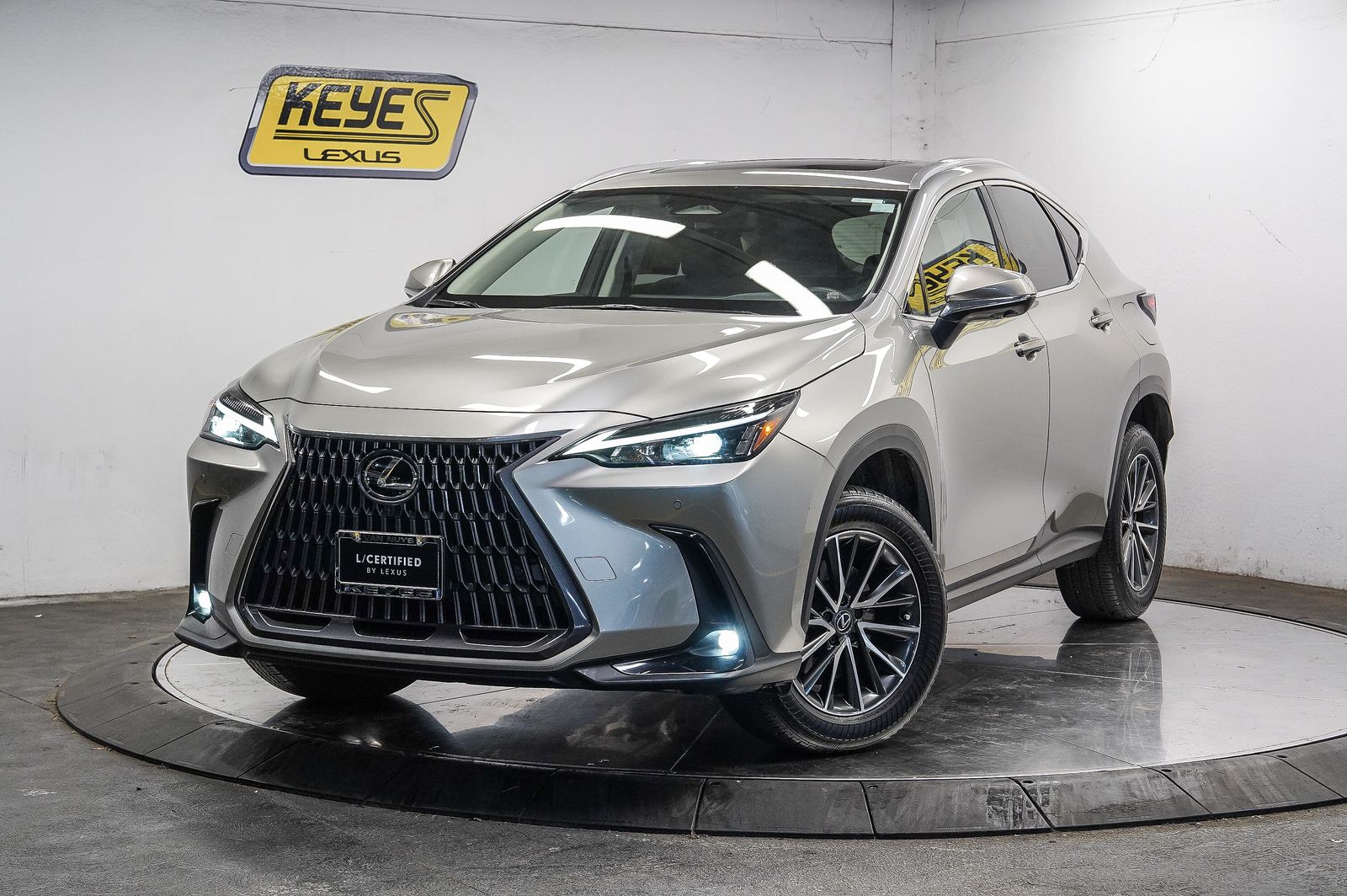 2024 Lexus NX Hybrid 350h Premium -
                  Van Nuys, CA