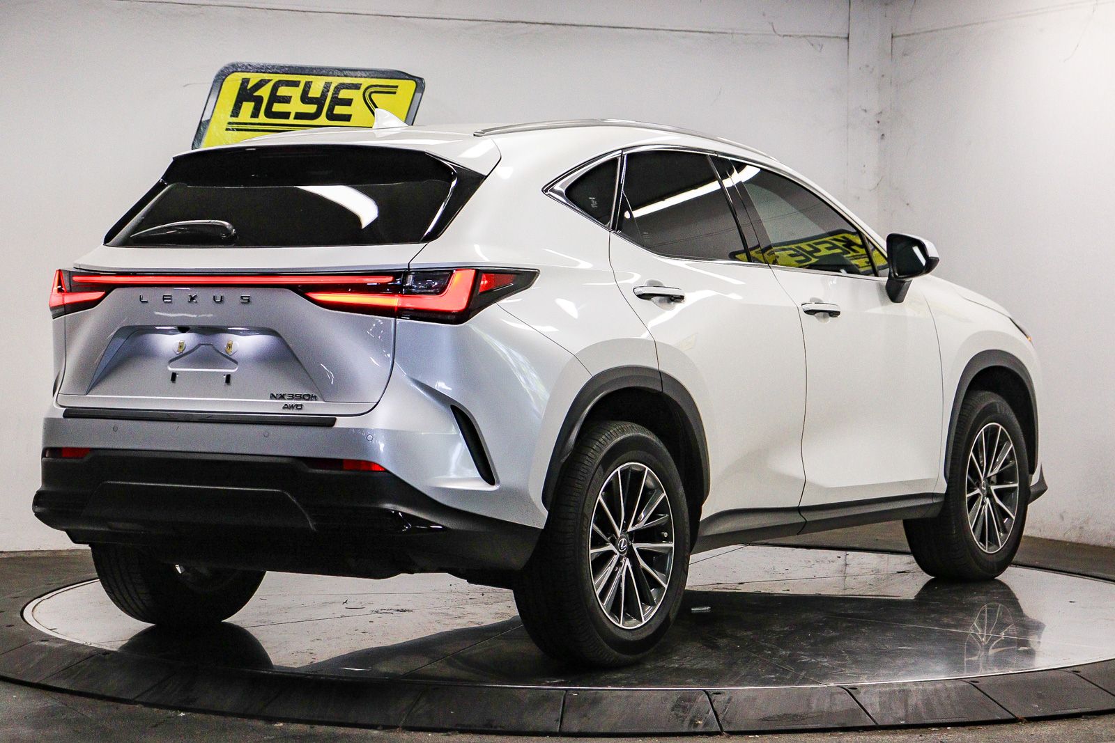 Thumbnail: 2024 Lexus NX - 4