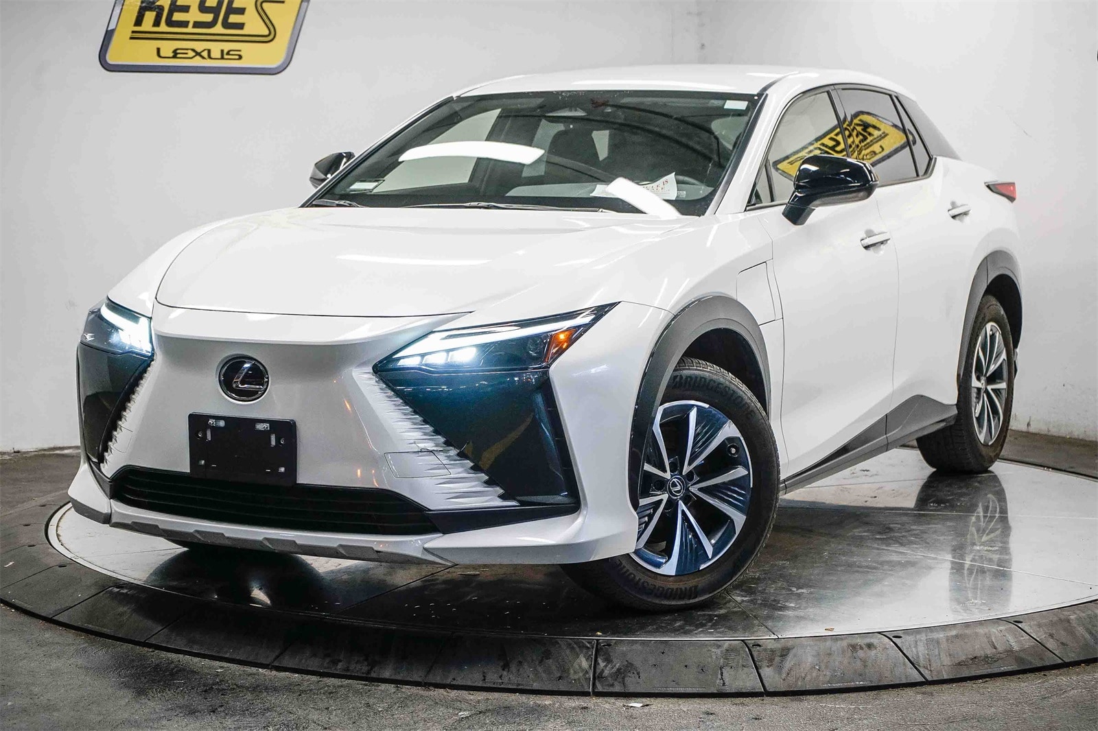 2025 Lexus RZ 450e -
                  Van Nuys, CA