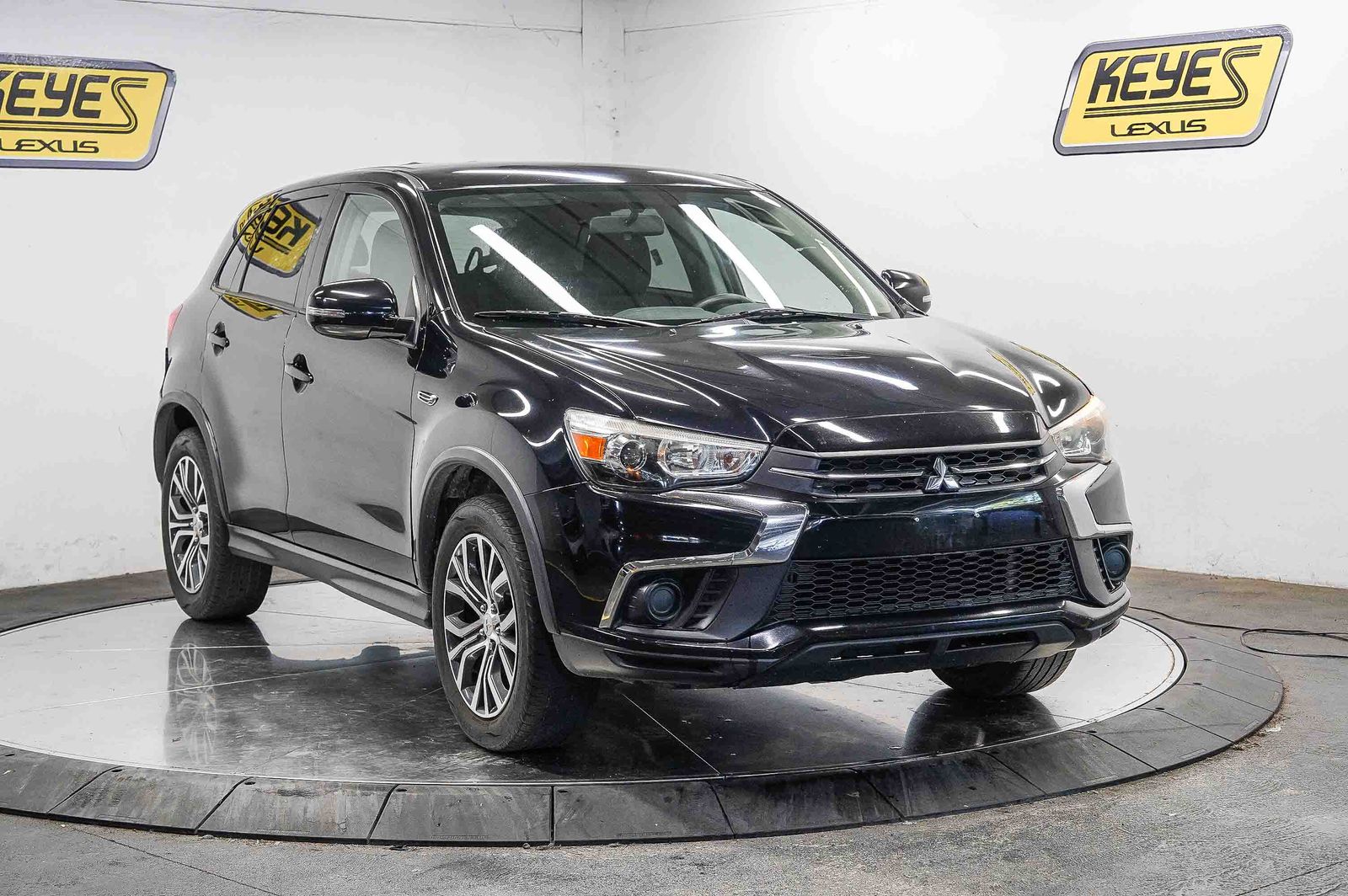 Thumbnail: 2018 Mitsubishi Outlander Sport - 5