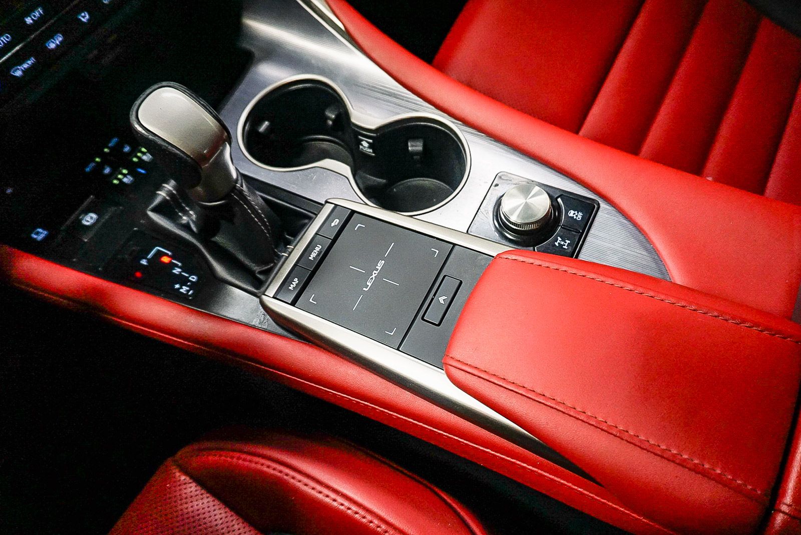 Thumbnail: 2021 Lexus RX - 24