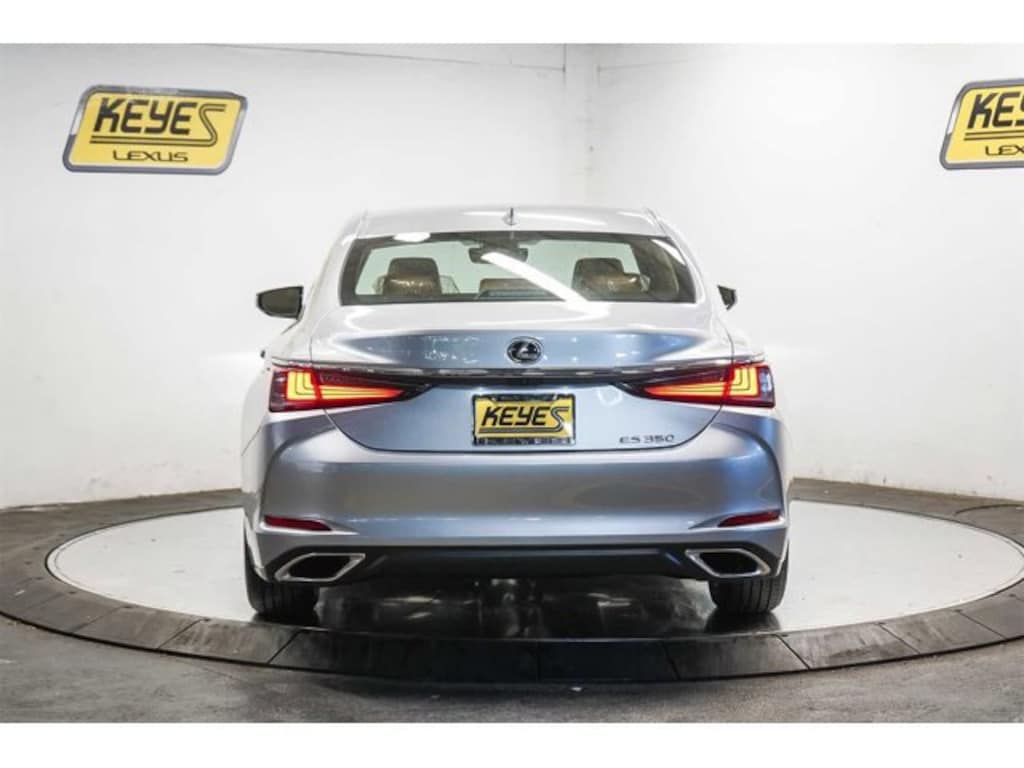 New 2025 Lexus ES 350 SEDAN