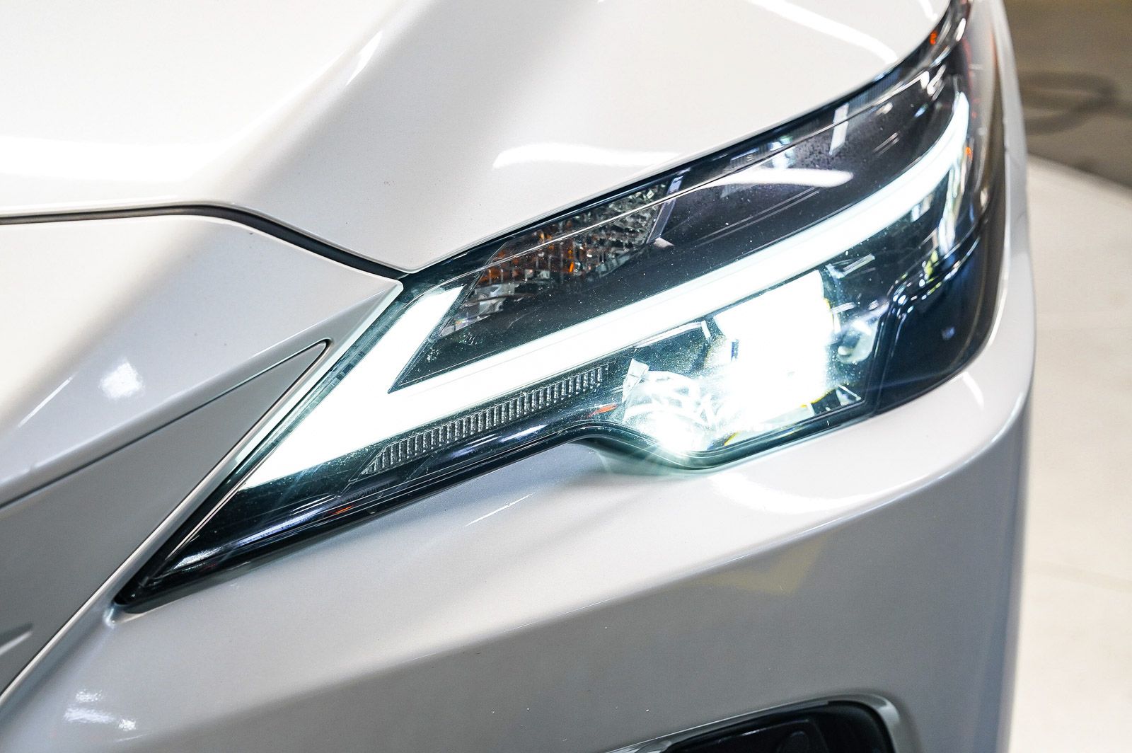 Thumbnail: 2023 Lexus RX - 7