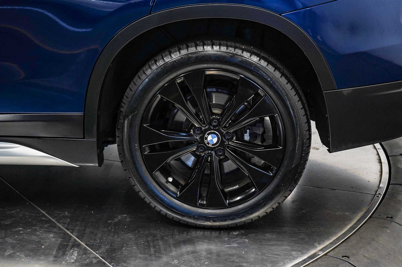 Thumbnail: 2020 BMW X1 - 10